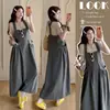 Conjunto de Maternidad: Vestido Largo Gris-Verde con Escote Cuadrado, Diseño Retorcido Forma H, Sin Mangas de Tirantes + Camiseta de Manga Corta