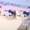 Peluche de dibujos animados KT Cat Accesorios DIY Muñeca Cabeza de gato Broche Colgante Zapatos y calcetines Bolsa Ropa Accesorios Accesorios