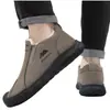 2026 Nuevos Zapatos de Hombre Invierno Zapatos de Algodón Cálidos Más Terciopelo Más Algodón Botines Slip-on Cómodos Botas de Nieve Versátiles Zapatos de Algodón