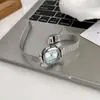 Reloj Nuevo 2024 Morado Esfera Pequeña para Mujer Diseño Coreano de Nicho Simple Exquisito Pequeño Lujo Ligero Reloj para el Lugar de Trabajo