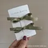 Accesorios para el Cabello de Niña Pequeña Color Verde Militar Asimétrico Clip de Borde de Moño Pequeño Par de Clips Clip para Flequillo Clip de Pato