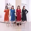 Venda Direta da Fábrica Miyake Miyake Moda Cruzada Plissada Plus Size Feminina Vestido Embossado Estilo Europeu e Americano Emagrecedor