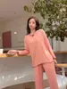 Pijama largo de manga larga para mujer con almohadilla en el pecho primavera y otoño cuello en V top sin sujetador prenda interior de una pieza