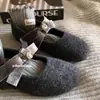 Zapatos Mary Jane de Punta Redonda con Tacón Grueso Estilo Commuter Casual 2025 Otoño e Invierno Estilo Francés Zapatos de Hada con Lazo Elegante