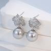 Pendientes de Perla con Diamantes Tachonados de Hoja de Oro para Mujer, Pendientes de Diseño de Nicho de Lujo Ligero, Versátiles para el Trabajo, Pendientes de Alta Gama