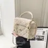 Bolso de Mano Acolchado con Cadena Estilo Coreano para Mujer 2025 Invierno Nuevo Elegante de Alta Calidad Bolso de Hombro Único Cruzado