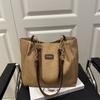 2025 Novo Estilo Distintivo Casual Grande Capacidade Moda Feminina Estilo Coreano Bolsa Tote de Ombro para o Trabalho Bolsa Casual da Moda para Mulheres