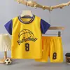 Traje de Ropa de Baloncesto para Niños Ropa Deportiva de Secado Rápido para Niños Ropa sin Mangas y Pantalones Cortos para Niños Grandes Ropa de Dos Piezas para Actuaciones de Jardín de Infancia