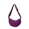 Bolso de un solo hombro para mujer ligero versátil deportivo casual bolsa tipo dumpling estilo artístico gran capacidad color sólido bolso de mano simple