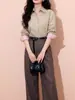 Camisa de Manga Larga Rayada de Alta Gama, Elegante y Exquisita para Mujer con Cuello de Solapa, Presentando un Estilo de Lujo Ligero y Minimalista