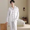 Conjunto de pijama masculino de algodão puro com mangas compridas, novo estilo outono, cardigã de abertura frontal com gola de lapela, casual e pode ser usado como roupa de casa, conjunto de duas peças
