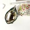 Bolsa de Cosméticos con Flor en Relieve de Gama Alta, Aspecto Elegante, Bolsa de Maquillaje de Gran Capacidad para Llevar, Bolsa de Cosméticos con Forro de Lona de Gran Capacidad