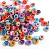 Cuentas Planas Redondas de Resina Coloridas Rayadas de 14 mm con Agujero Grande Cuentas de Barril Arcoíris Cuentas para Rastas DIY Colgante de Pulsera Accesorios Pequeños