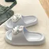 Novas Chinelos de Verão Azuis com Nó de Coelho Pequeno Cor Sólida Femininos de EVA com Tira Única Venda Quente Macios Fofos Leves para Casa Uso Externo Resistentes ao Desgaste Sandálias de Praia