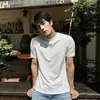 Camiseta de verano para hombre de estilo americano con patrón oscuro de punto jacquard acanalado, manga corta, hombros normales y mangas con puño, para deportes y fitness