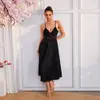 Camisola larga de satén con encaje para mujer, estilo europeo y americano, con cuello en V, lazo desmontable y almohadillas en el pecho, adecuada para estar en casa y dormir, estilo 1286