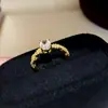 Anillo Abierto Ovalado de Circonita Súper Brillante Estilo Ins Coreano Toque de Alta Gama Nicho Anillo para el Dedo Índice Joyería Pequeña y Exquisita para la Mano