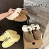 2026 Baotou Meia-Pantufa Peluda Feminina Outono e Inverno Pantufas de Algodão com Forro de Fleece para Exterior, Couro Camurça Sola Grossa Quente Pantufas Preguiçosas de Neve