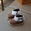 Botas Infantis de Couro Pelúcia com Laço de Renda Outono e Inverno 2025 Sapatos para Meninas Criança Estilo Pequeno Fragrante Versátil Quente Botas de Algodão