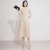 Vestido Miyake para mujer, de longitud media, cuello redondo, patchwork, vestido de línea A a la moda, elegante y adelgazante, manga tres cuartos, ropa para mujer
