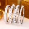 Anillo de Zirconia de Círculo Completo de Lujo Ligero Estilo Europeo y Americano, Anillos Lisos con Incrustaciones de Diamantes de Varios Estilos para Apilar, Joyería de Nicho para el Día a Día