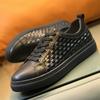 Fornecimento direto da fábrica de sapatos masculinos de estação europeia, sapatos masculinos de couro genuíno, sapatos de couro bovino de primeira camada, sapatos casuais da moda, entrega de uma peça