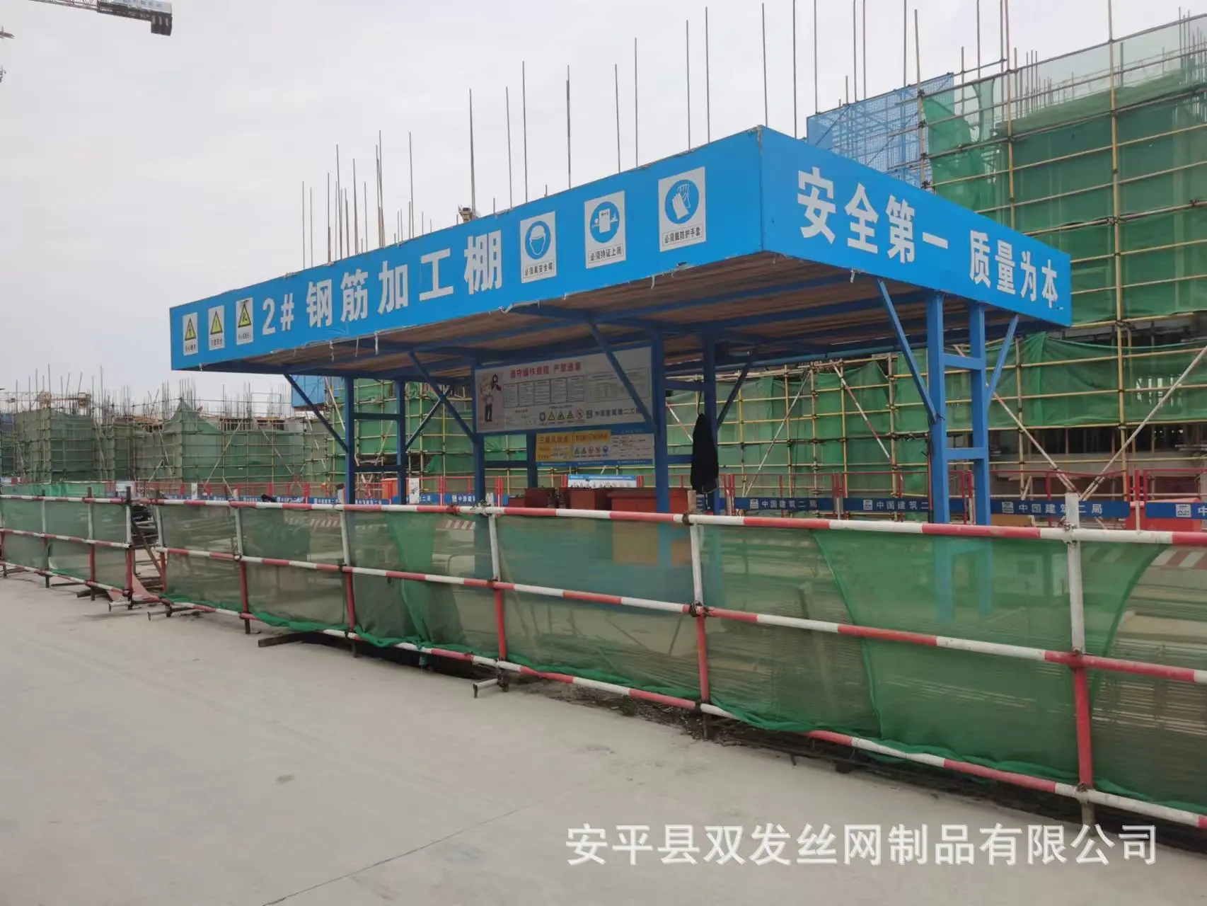 035.jpg