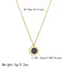 Colar Pingente Redondo Dupla Face Preto e Branco Cravejado de Diamantes para Mulheres, Corrente Clavícula Simples e de Alto Padrão com Pingente de Numerais Romanos em Aço Inoxidável Banhado a Ouro