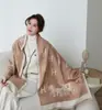 Novo cachecol de outono e inverno estilo coreano, de cashmere sintético, dupla face com cadeado de coração, versátil para ambientes com ar condicionado, xale quente, aquecedor de pescoço para estudantes
