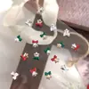 Joyería para Uñas de Campana de Navidad Exquisita Luz de Lujo Mariposa Combinada con Diamantes Dorados para Uñas Decoraciones Populares de Navidad Venta al por Mayor