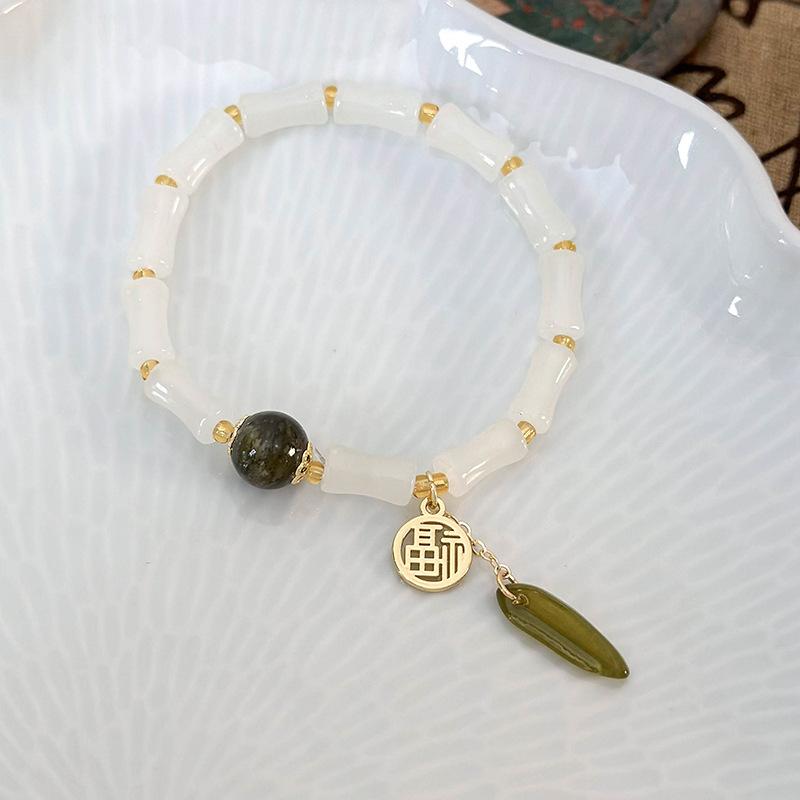 2 奶白竹节福字吊坠