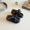 Outono 2026 Novo Sapato Princesa Infantil Meninas Solado Macio Sapato Único Bebê Moda Laço de Renda Sapato de Couro Infantil