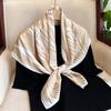 Lenço de Seda Estampado Versátil de Luxo Leve 90cm Lenço de Seda Twill Letra Clássica Lenço Quadrado Grande Xale Capuz Estilo Novo Feminino