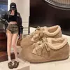 Botas casuais de algodão, com sola grossa, que aumentam a altura, forradas com fleece, quentes, para mulheres, novo estilo de inverno 2026, com cadarço, tênis de treino alemães da moda e estilosos