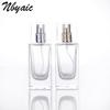 Fornecimento pontual B016-30ml 50ml frasco de perfume transparente quadrado frasco de vidro embalagem frasco vazio de spray de vidro