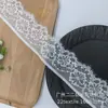 Fabricante de encaje para pestañas de 17 años, ofreciendo ribete de encaje elástico de 5 cm con diseño de ondas para dobladillos de ropa y faldas.