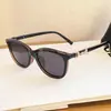 Óculos de Sol de Moda TR90 Ultraleves 2026 para Mulheres, Protetor Solar de Alta Qualidade com Fivela de Ferradura, Óculos de Sol Personalizados que Fazem o Rosto Parecer Menor, Lentes Polarizadas