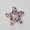 Otoño e Invierno Estampado de Leopardo Gato KT Estrella de Cinco Puntas Accesorios Acrílicos Pasador DIY Funda para Teléfono Móvil Parche Agujero Zapatos Estrella