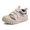 Sapatos Femininos 2026 Outono Novo Tênis de Malha Sola Macia Sapatos de Malha Respiráveis para Crianças Meninas Tênis de Skate Fashion