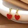 Brincos de Coração Vermelho com Gotejamento de Óleo para Mulheres, Brincos Pingente de Coração Dourado Vintage, Brincos de Estilo Simples Doces e Descolados Atacado