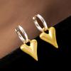 [Aretes exquisitos japoneses y coreanos] aretes de amor aretes cepillados bicolor joyería de alta gama de lujo ligero sentido del diseño de nicho