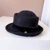 Sombrero de copa cóncavo de fieltro de imitación estilo Oro para el hogar, sombrero de punto de lana cálido para invierno para mujer, sombrero de cuenco rizado elegante versátil