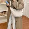 2026 Nova Moda Outono Versátil Bolsa de Um Ombro Popular Bolsa Transversal de Grande Capacidade Estilo Coreano Exquisite Bolsa Transversal Feminina