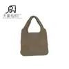2023 Amazon Chique Mais Vendido Bolsa de Tricô Coreana Simples Versátil Bolsa Grande Feminina Cor Pura Bolsa de Ombro Carteiro de Tricô