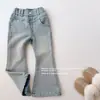 Ropa de Felpa para Niños 2025 Otoño e Invierno Estilo Coreano Modernos Pantalones de Campana de Mezclilla para Niñas Pequeñas y Medianas