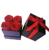 Cubo de Abrazo Cuadrado de Flores Eternas Transfronterizo 4 Rosas Reales Día de San Valentín Chino Navidad Caja de Regalo de Flores Eternas Fábrica Venta al por Mayor