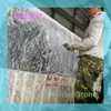 Se pueden producir materiales de piedra con superficie de escamas de pez de mármol con diversas capas superficiales bajo demanda, y las dimensiones se pueden diseñar según los planos.