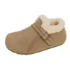 Zapatos súper populares estilo Birkenstock de lana de cordero con plataforma interior, forro de felpa y algodón engrosado para mujer, nuevo estilo cálido para la nieve de invierno 2026