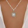 Colar com pingente de sol e lua transfronteiriço, corrente de clavícula cravejada com diamantes retrô europeu e americano, acessório feminino de nicho e luxuoso, em estoque