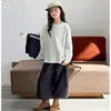 Conjunto de Colete Listrado Estilo Coreano e Camiseta Básica para Meninas Outono 2026, Camiseta de Manga Longa e Calça de Moletom Solta para Meninas Primavera e Outono